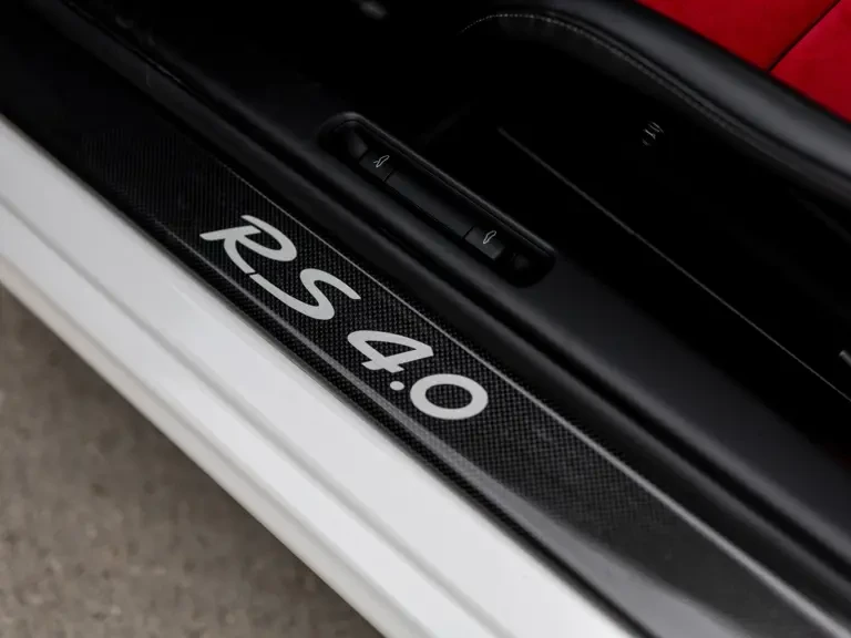 2011 Porsche 997 GT3 RS 4.0 - Image 16 of 31