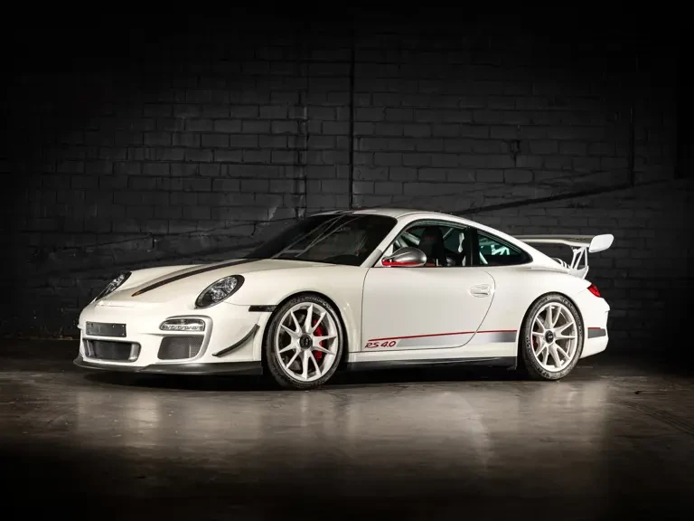 2011 Porsche 997 GT3 RS - Image 2 of 31