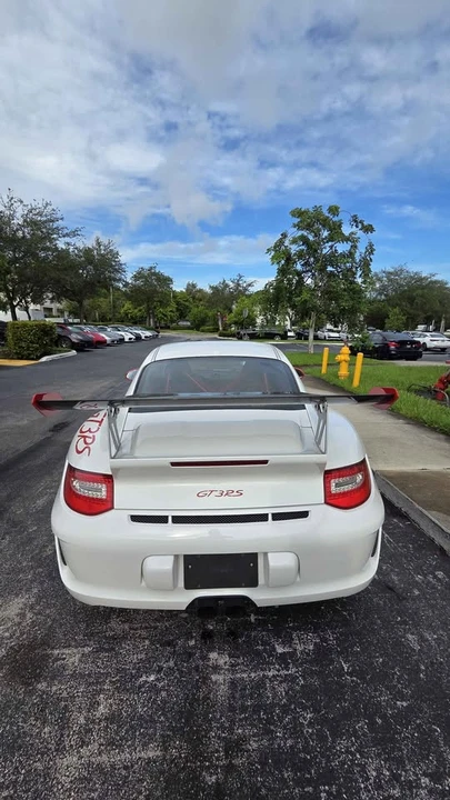 2011 Porsche 997 GT3 RS - Image 3 of 5