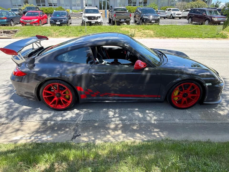 2011 Porsche 997 GT3 RS - Image 9 of 20
