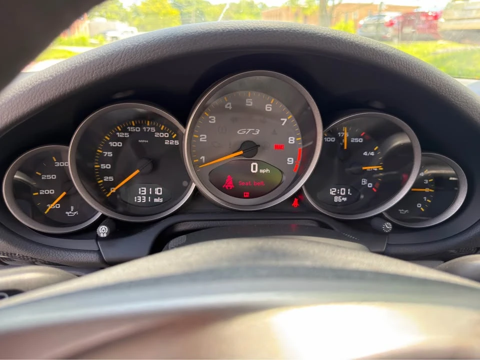 2011 Porsche 997 GT3 RS - Image 13 of 20