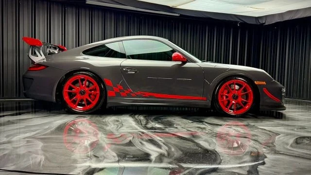 2011 Porsche 997 GT3 RS - Image 18 of 31