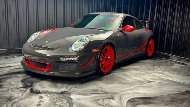 2011 Porsche 997 GT3 RS - Image 2 of 31
