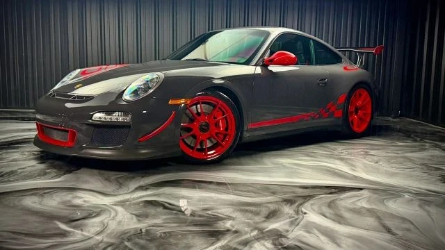 2011 Porsche 997 GT3 RS - Image 4 of 31