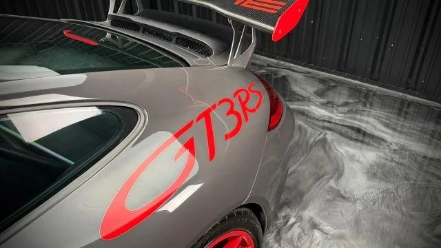 2011 Porsche 997 GT3 RS - Image 10 of 31