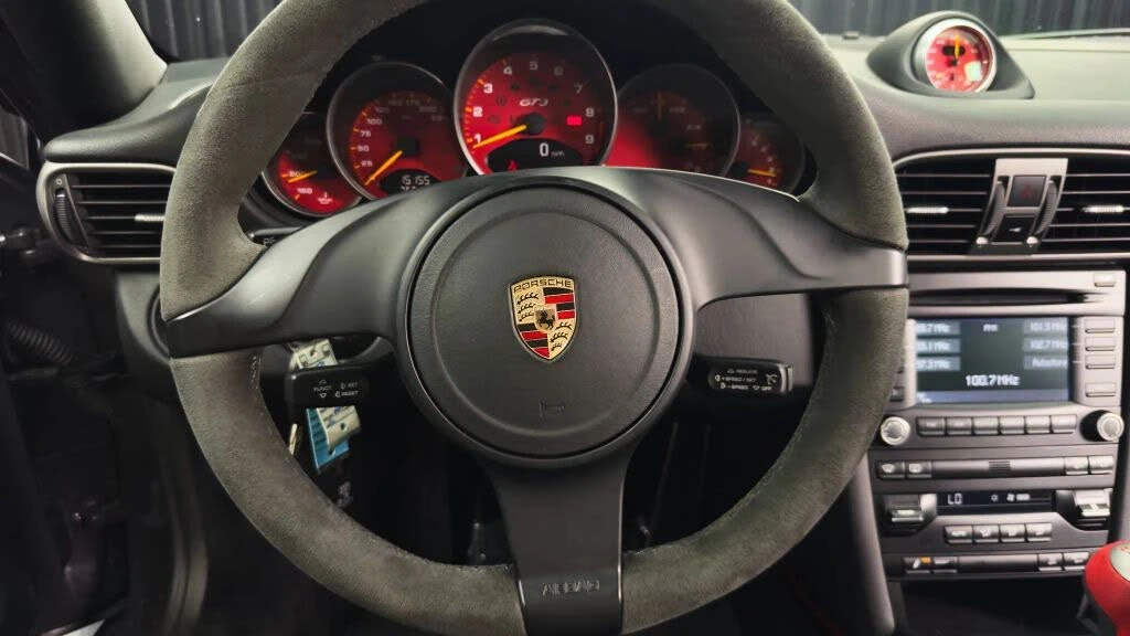 2011 Porsche 997 GT3 RS - Image 18 of 31
