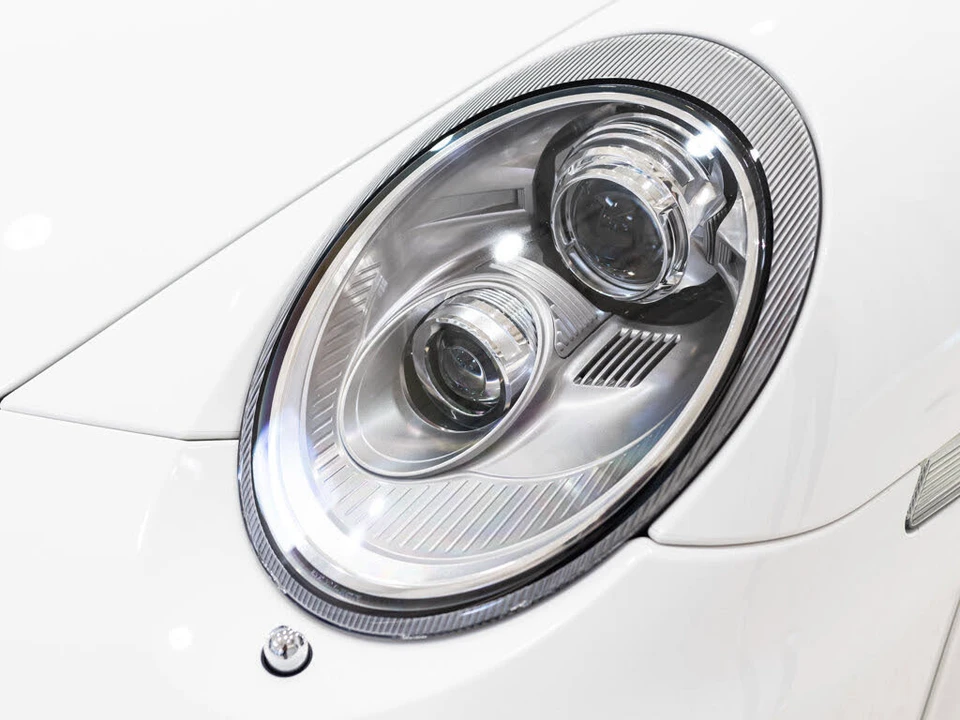 2011 Porsche 997 GT3 RS - Image 19 of 31
