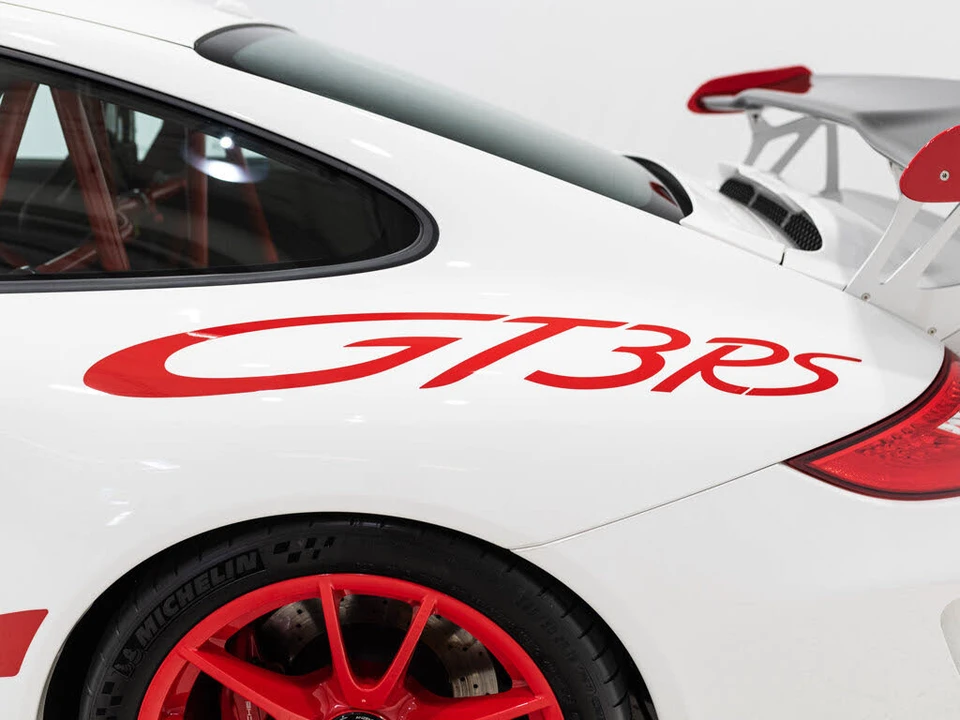 2011 Porsche 997 GT3 RS - Image 11 of 31