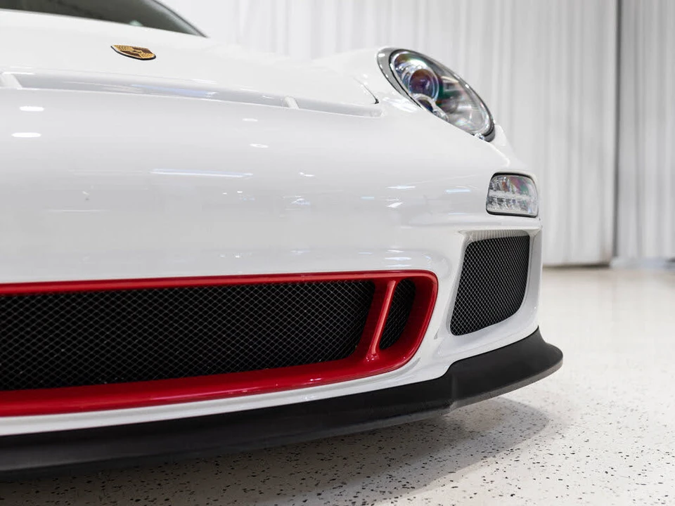 2011 Porsche 997 GT3 RS - Image 5 of 31