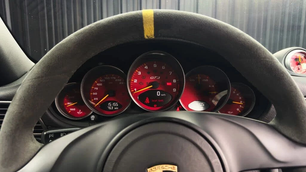 2011 Porsche 997 GT3 RS - Image 19 of 31