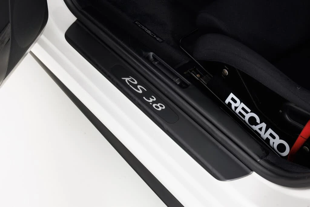 2011 Porsche 997 GT3 RS - Image 25 of 31