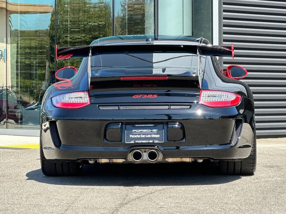 2011 Porsche 997 GT3 RS - Image 7 of 31