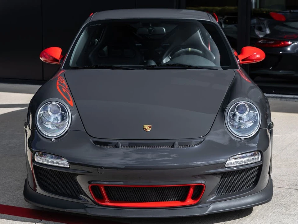 2011 Porsche 997 GT3 RS - Image 8 of 31