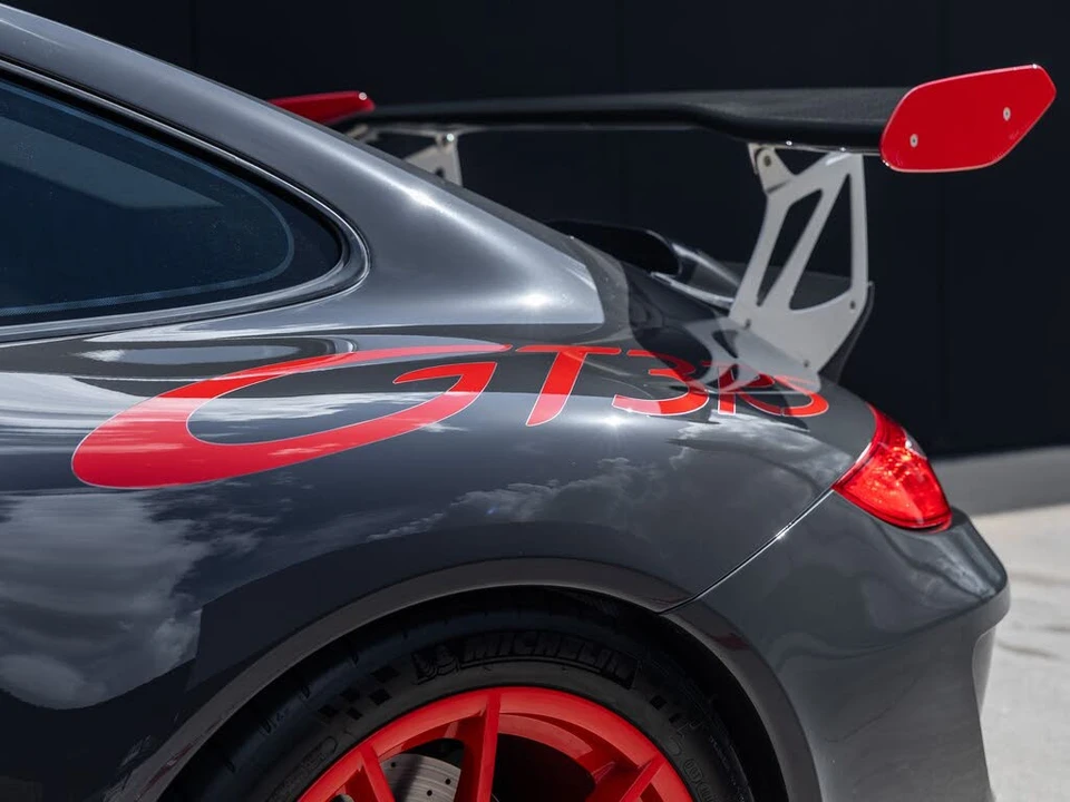 2011 Porsche 997 GT3 RS - Image 28 of 31