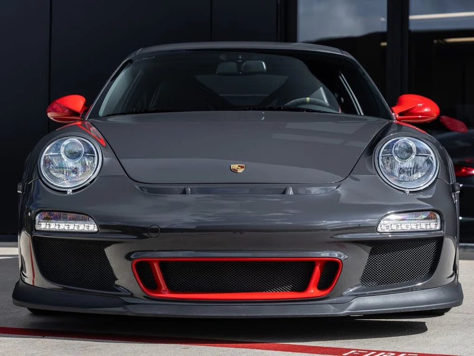 2011 Porsche 997 GT3 RS - Image 9 of 31
