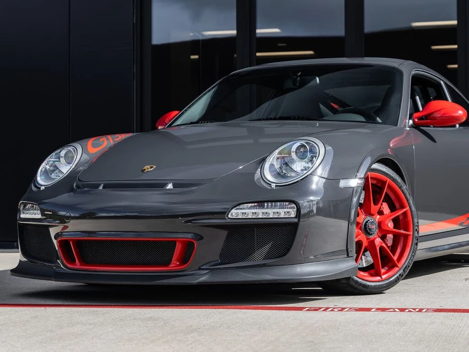 2011 Porsche 997 GT3 RS - Image 7 of 31