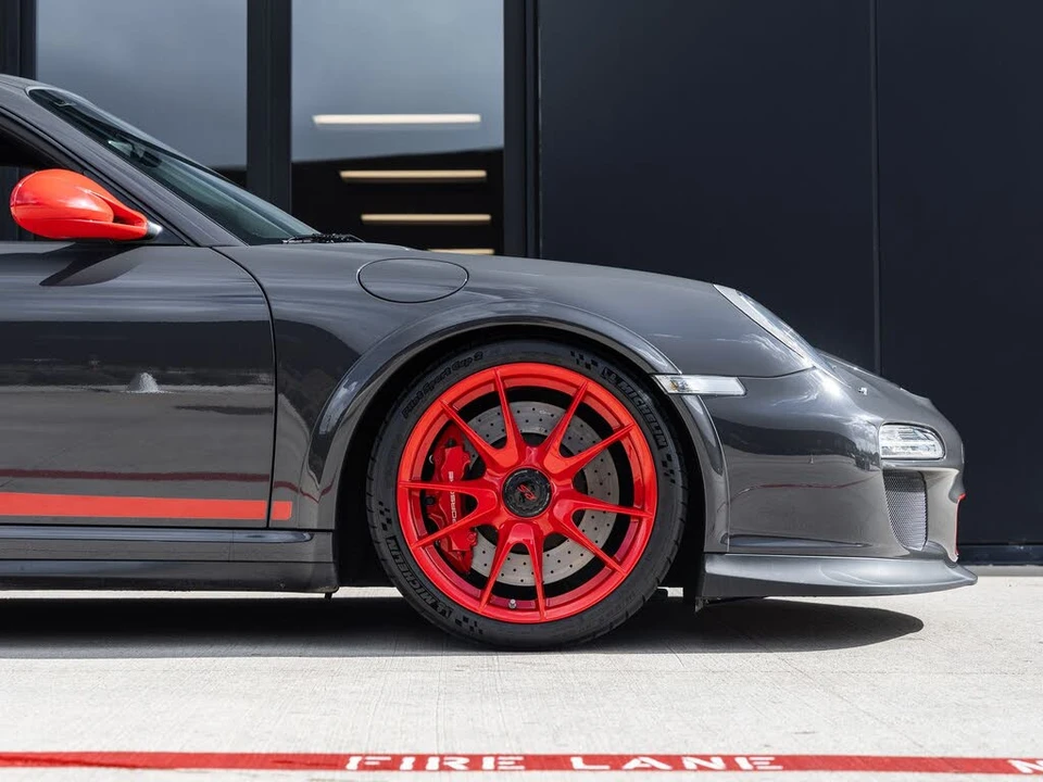 2011 Porsche 997 GT3 RS - Image 16 of 31
