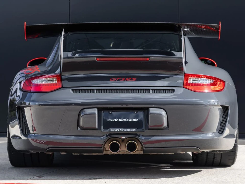 2011 Porsche 997 GT3 RS - Image 12 of 31