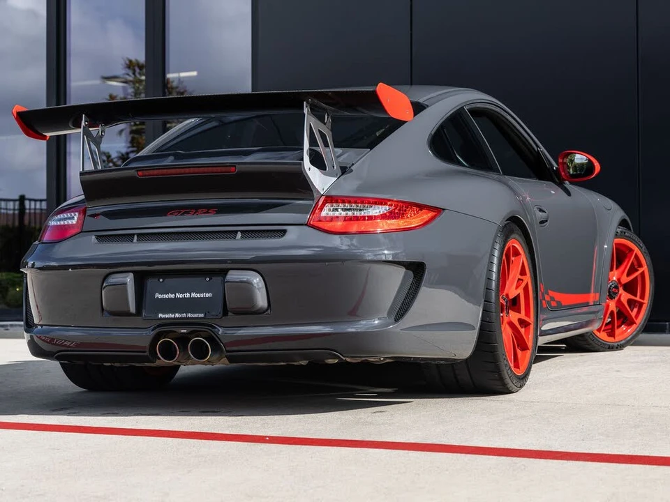 2011 Porsche 997 GT3 RS - Image 13 of 31