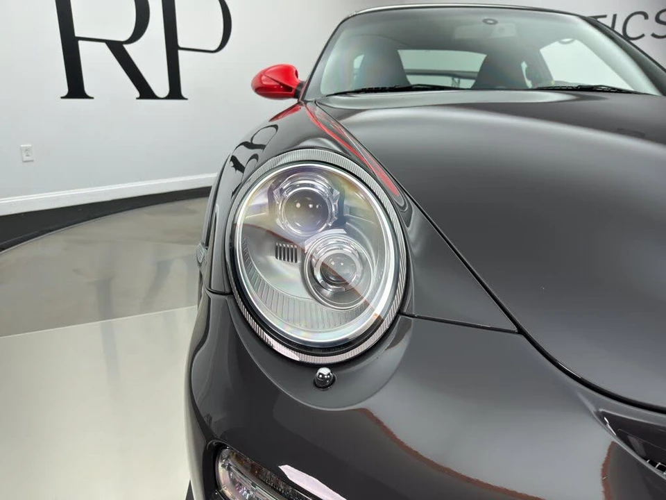 2011 Porsche 997 GT3 RS - Image 13 of 30
