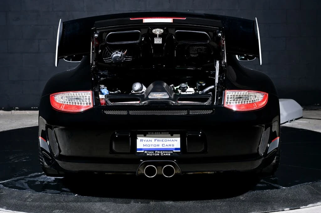 2011 Porsche 997 GT3 RS - Image 11 of 28