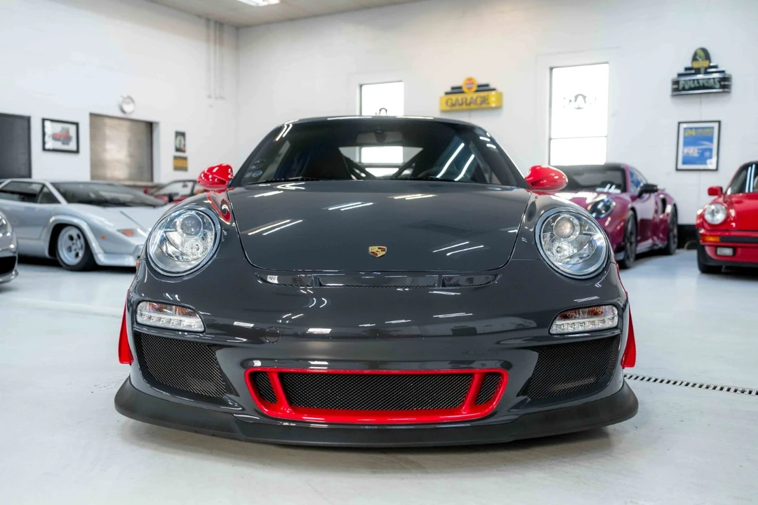 2011 Porsche 997 GT3 RS - Image 4 of 12