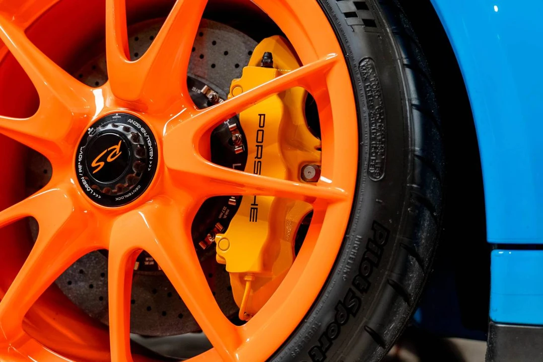 2011 Porsche 997 GT3 RS - Image 4 of 5