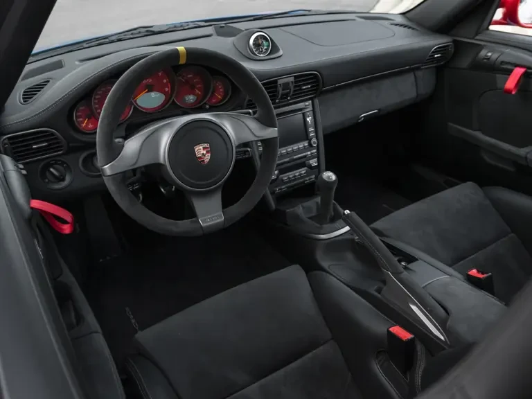 2011 Porsche 997 GT3 RS - Image 13 of 31