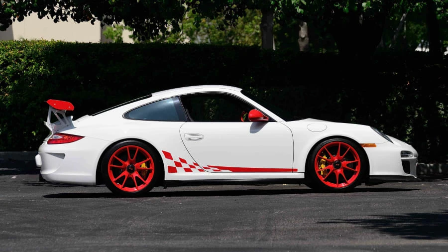 2011 Porsche 997 GT3 RS - Image 2 of 12