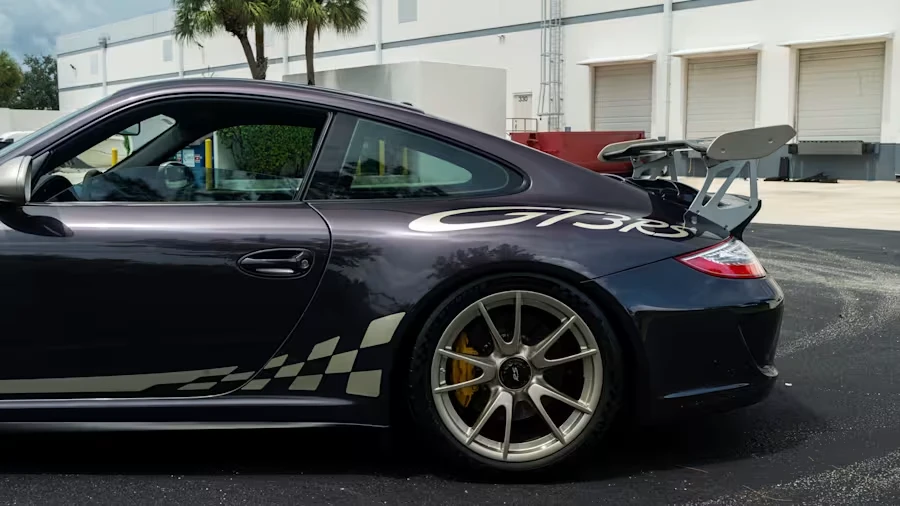 2011 Porsche 997 GT3 RS - Image 11 of 31