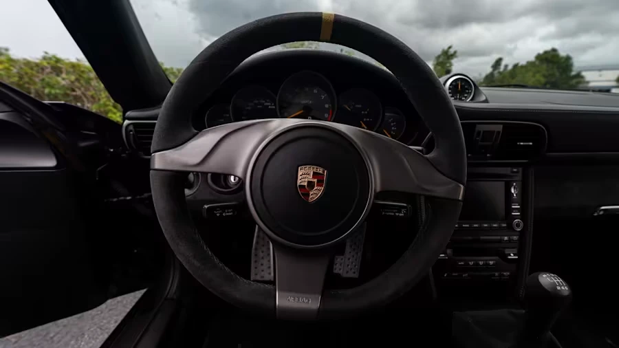 2011 Porsche 997 GT3 RS - Image 27 of 31