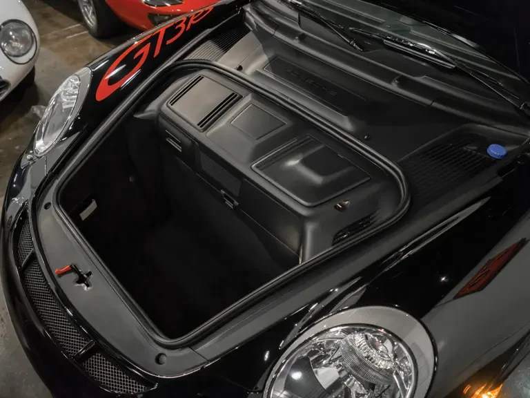 2011 Porsche 997 GT3 RS - Image 26 of 29
