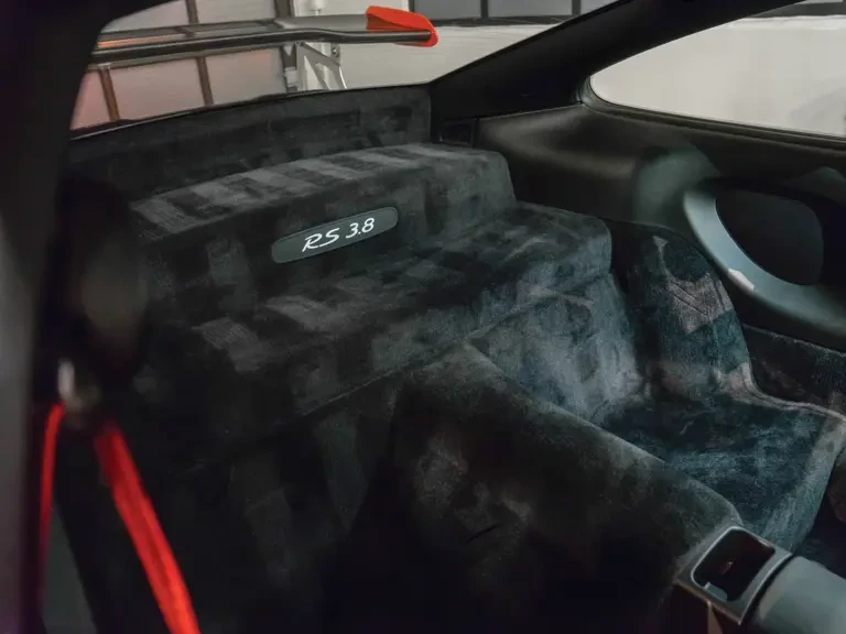 2011 Porsche 997 GT3 RS - Image 22 of 29