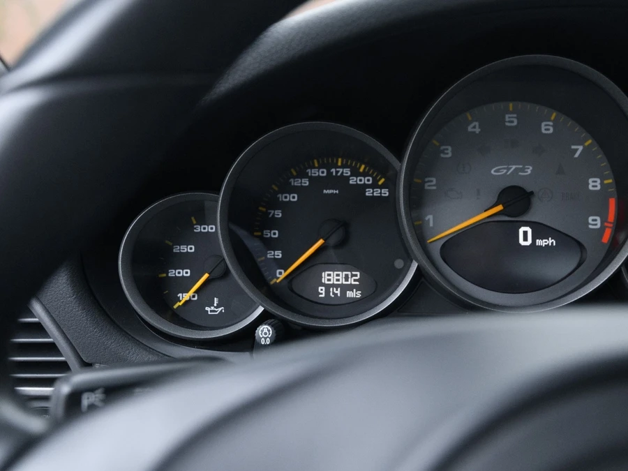 2011 Porsche 997 GT3 RS - Image 17 of 21