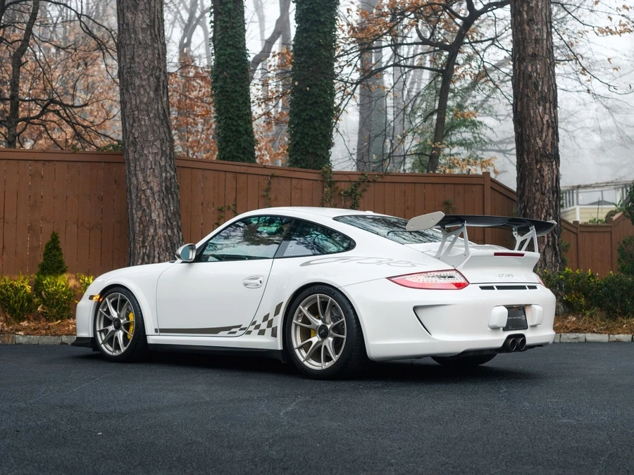 2011 Porsche 997 GT3 RS - Image 8 of 21