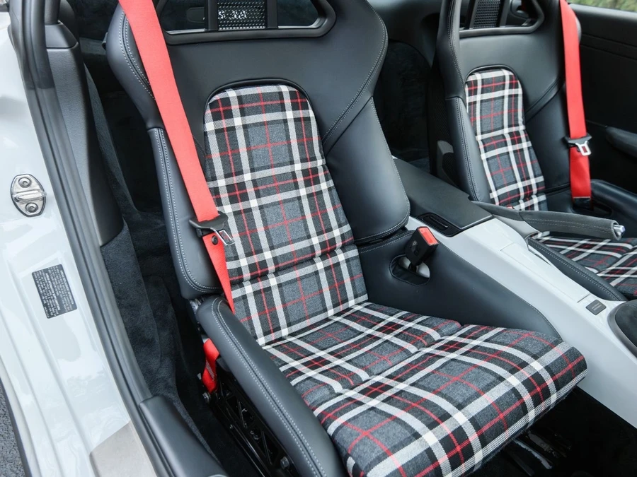 2011 Porsche 997 GT3 RS - Image 18 of 21