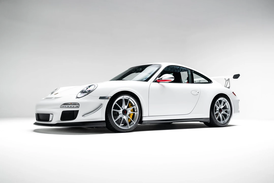 2011 Porsche 997 GT3 RS - Image 3 of 31