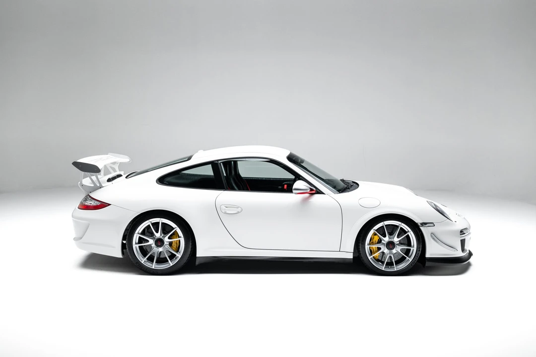 2011 Porsche 997 GT3 RS - Image 23 of 31