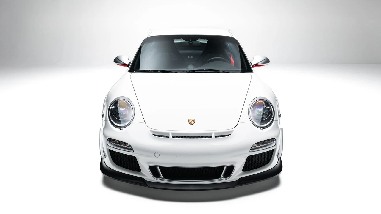 2011 Porsche 997 GT3 RS - Image 3 of 31
