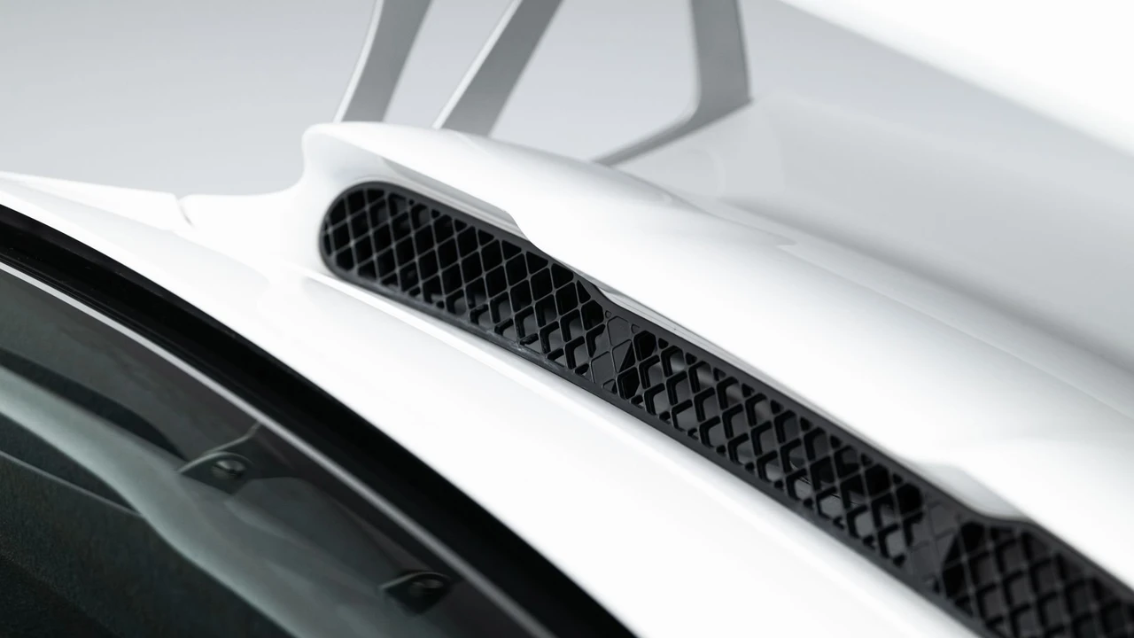 2011 Porsche 997 GT3 RS - Image 29 of 31
