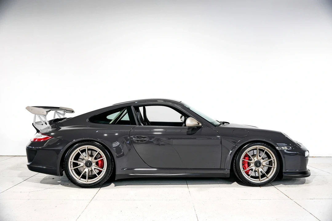 2011 Porsche 997 GT3 RS - Image 2 of 12
