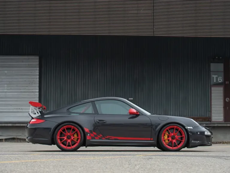2011 Porsche 997 GT3 RS - Image 6 of 17