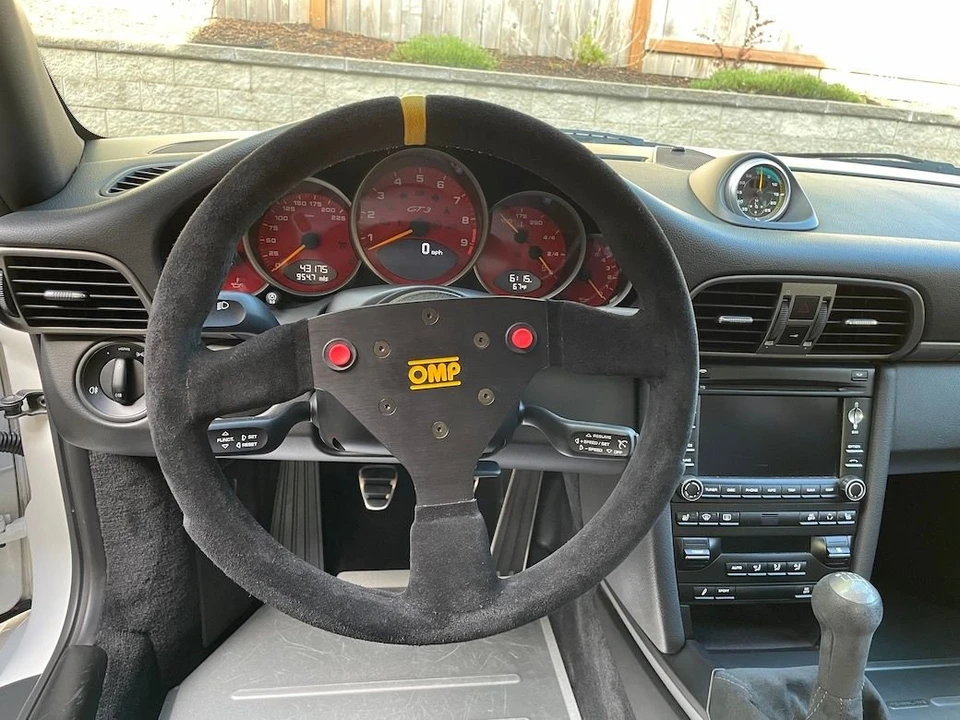 2011 Porsche 997 GT3 - Image 19 of 31