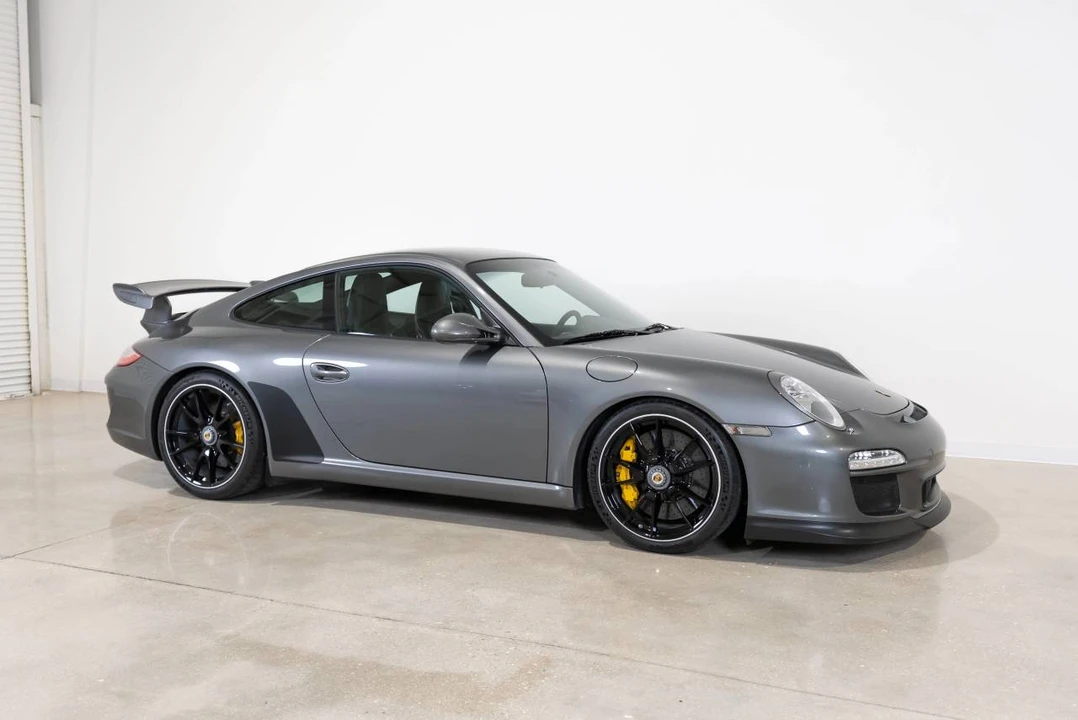 2011 Porsche 997 GT3 - Image 5 of 5