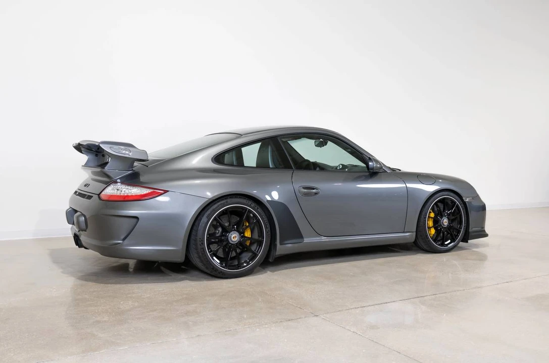 2011 Porsche 997 GT3 - Image 3 of 5