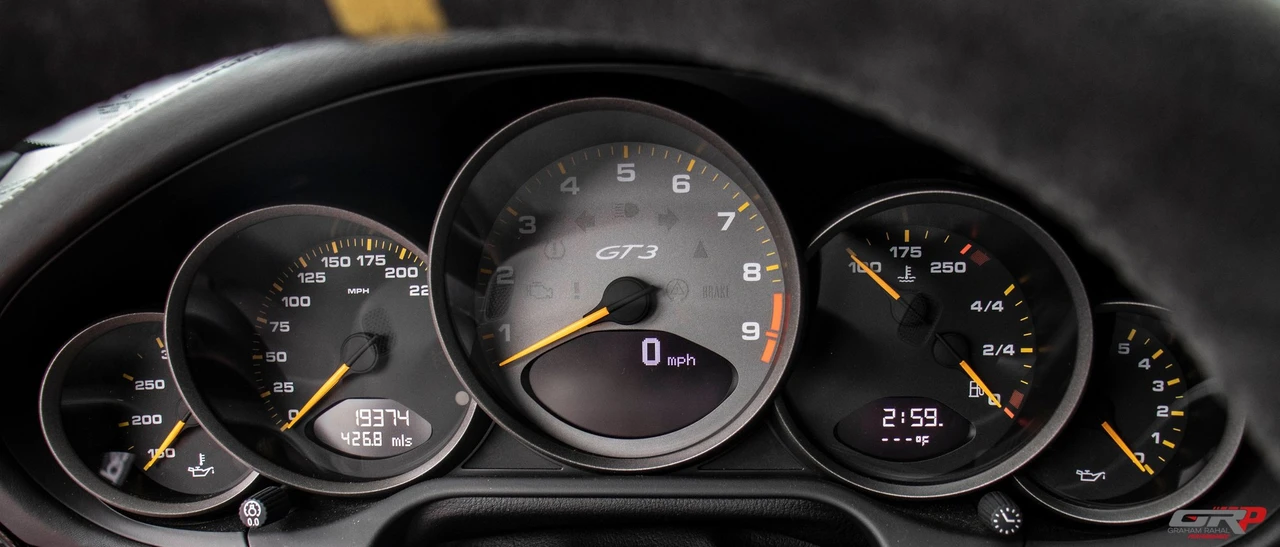 2011 Porsche 997 GT3 RS - Image 9 of 10