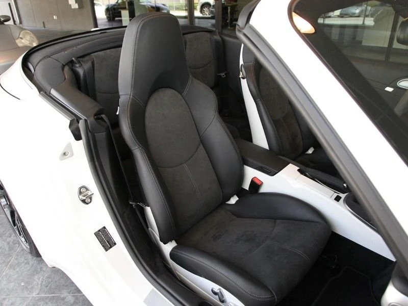 2011 Porsche 997 Carrera GTS - Image 28 of 30