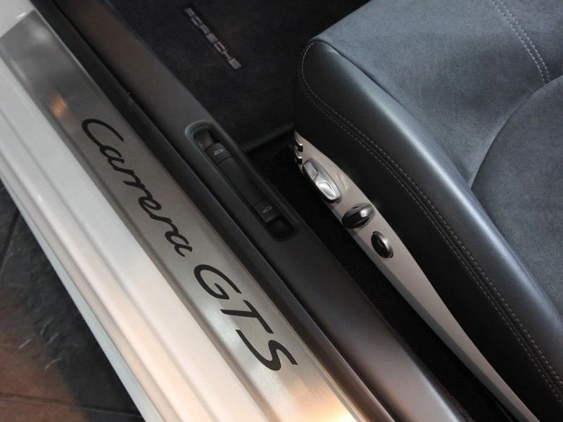 2011 Porsche 997 Carrera GTS - Image 19 of 30