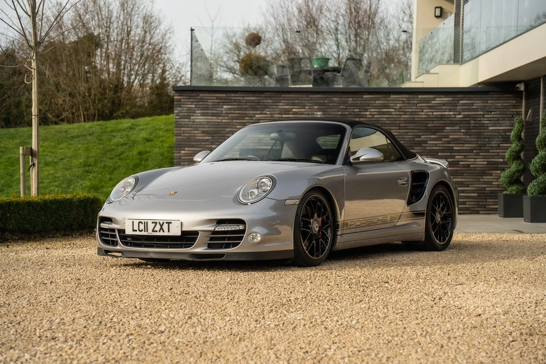 2011 Porsche 997 Turbo - Image 23 of 30