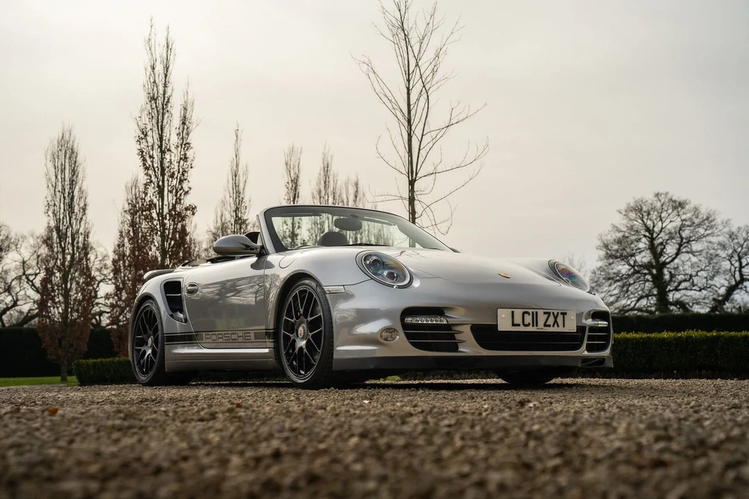 2011 Porsche 997 Turbo - Image 7 of 30